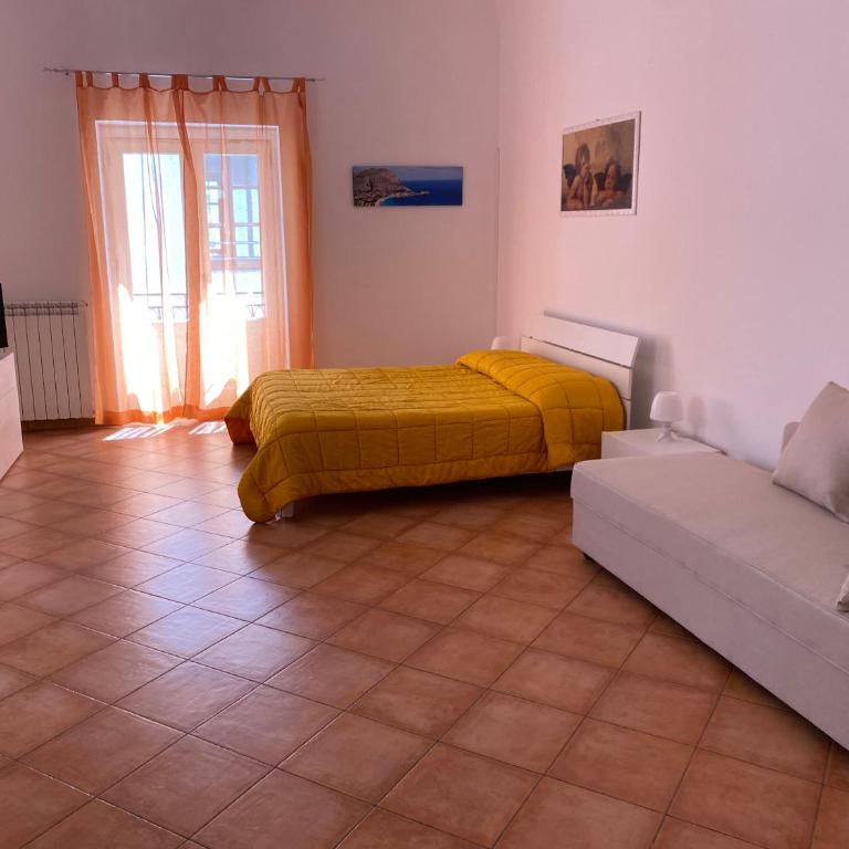 Casa arancio - Appartamento Superior con 1 Camera da Letto e Balcone - 7