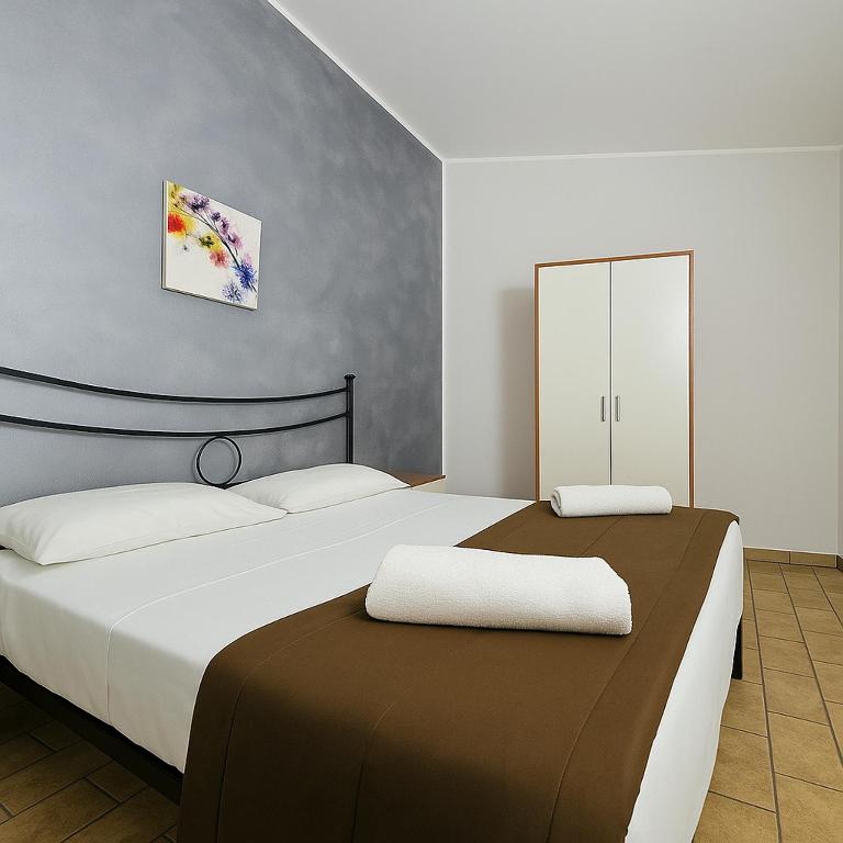 EtNAPARTMENT 4 - Appartamento con 1 Camera da Letto - 2