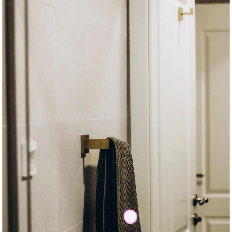 Plaza del Oriente Old Town - Two-Bedroom Deluxe Apartment - 34