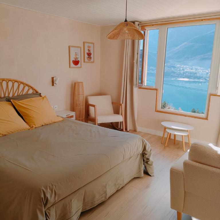 Le Cosy du Plongeoir - T2 neuf avec vue sur le lac de Serre Ponçon et grande terrasse avec jardin - Appartement 1 Chambre - 1