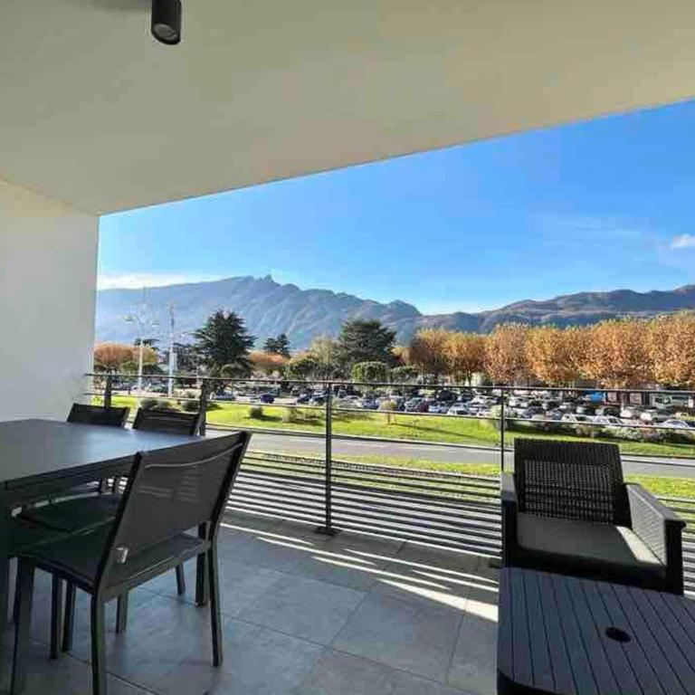 Le Dolce lake beach parking - Apartment - 1