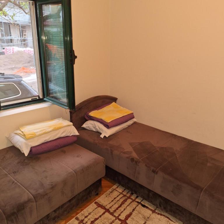 Start over - One-Bedroom Apartment - 1