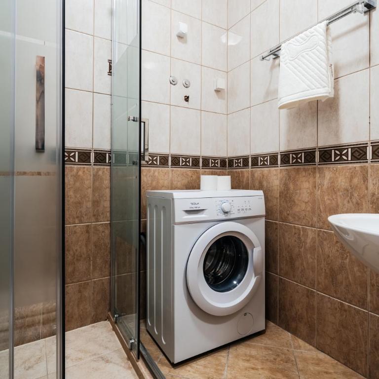 Apartments Radević - Luxury Apartment with Sea View - 9