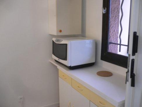 Bel appartement meublé et aménagé - Studio avec Vue sur Jardin - 7