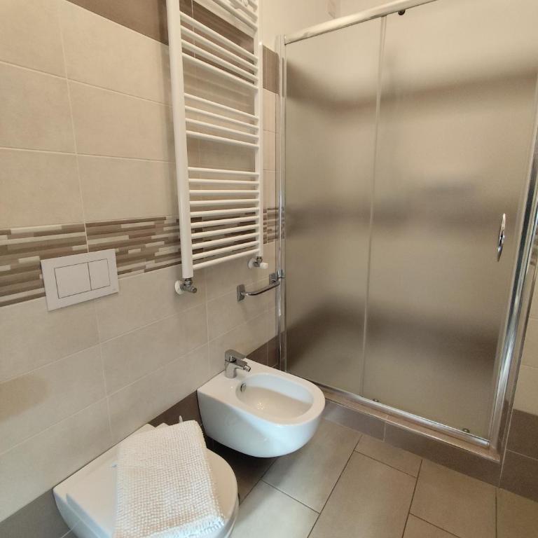Belvedere Rooms Guest House - Camera Quadrupla - 13