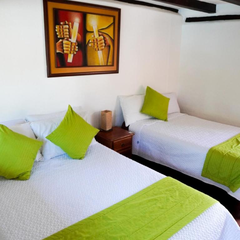 Samariwasi Airport hotel - Habitación Doble con balcón - 2 camas - 1