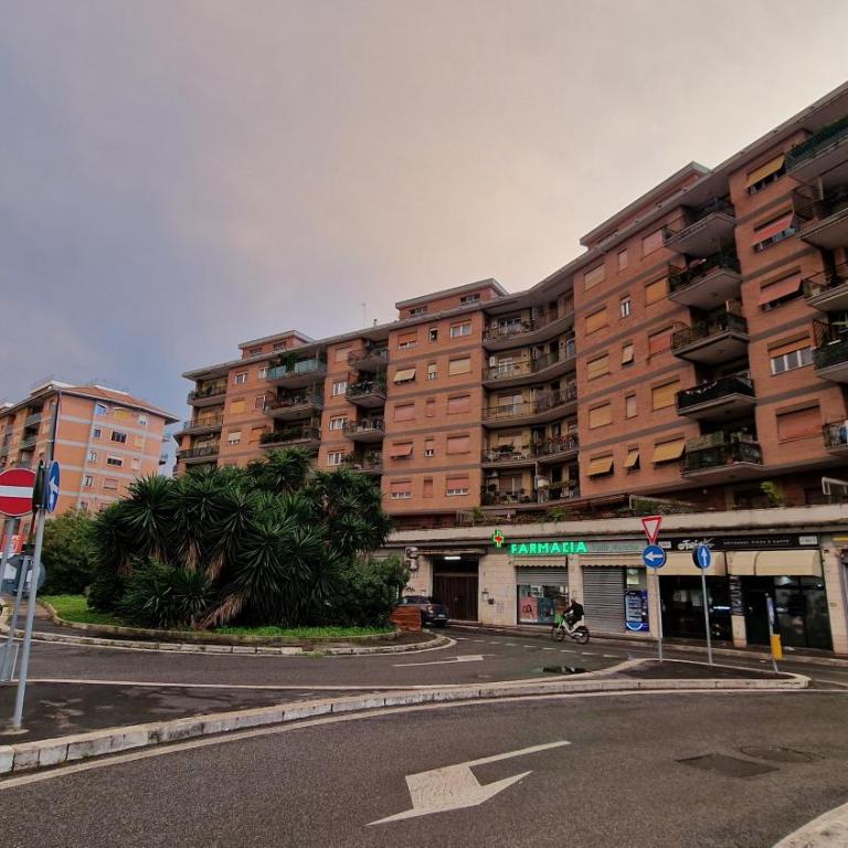 Casa Vista San Pietro - Appartamento con 2 Camere da Letto e Vista Città - 7