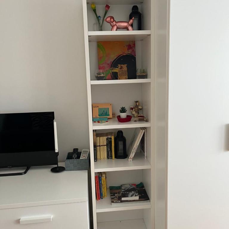 Sweet Home Gemma - One-Bedroom Apartment - 4