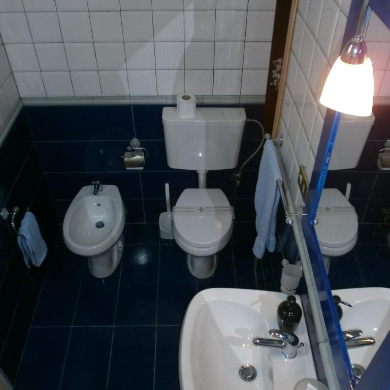 Salvone's house B&B - Camera Matrimoniale con Bagno Privato - 4