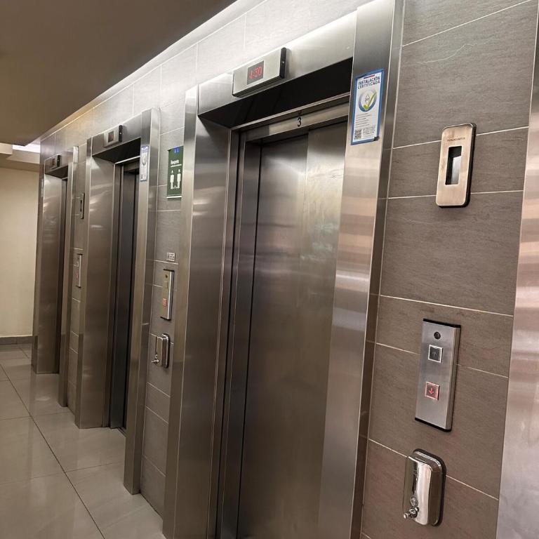 Gran Departamento - Apartamento de 3 dormitorios - 58