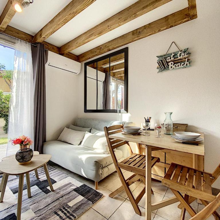 Coquet logement tout confort avec piscine - Maison 2 Chambres - 1