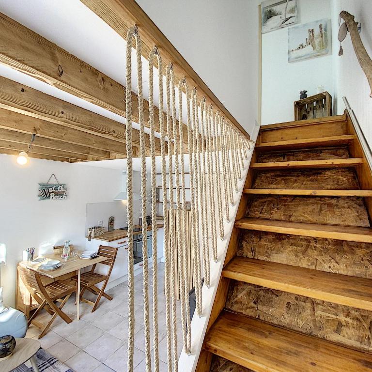 Coquet logement tout confort avec piscine - Maison 2 Chambres - 6