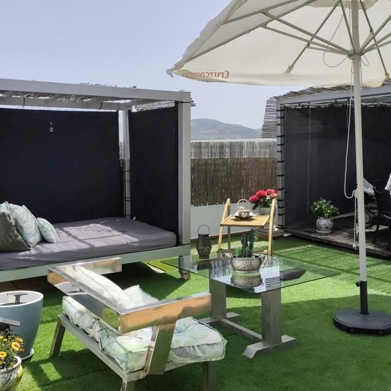 ÁTICO RILQUE, Apartamentos Independientes con Jacuzzi Privado y Terraza en Ronda - Apartamento Deluxe - 9