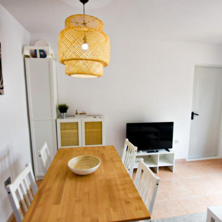 Book Jet - OASIS CORRALEJO Apartments Pool & WIFI - Apartamento de 2 dormitorios con balcón - 8