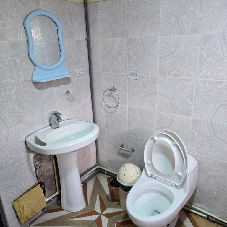 Hotel Huaraz - Habitación Doble con baño privado - 3