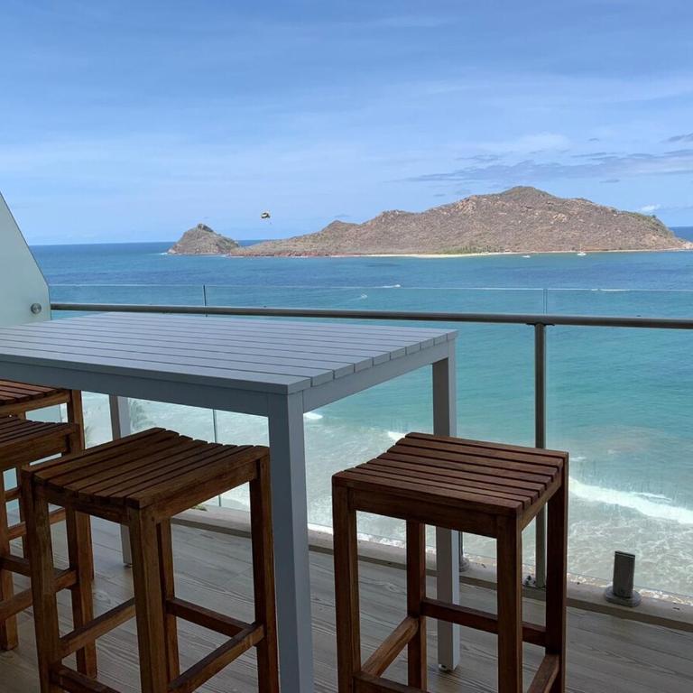 New and luxurious apartment in Mazatlan best zone - Two-Bedroom Apartment - Oceanfront - 9