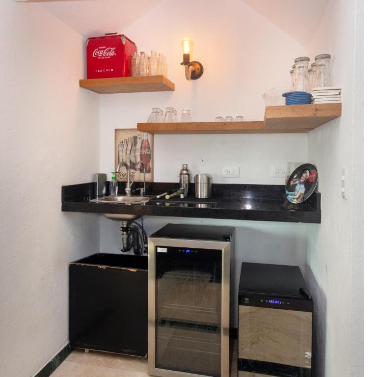 CASCADAS,stylish family villa poolside steps from beach - Apartamento de 2 dormitorios - 17
