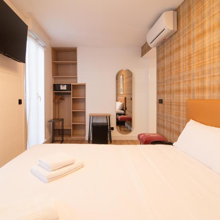 Boulevard Roomss - Habitación Doble con balcón - 2