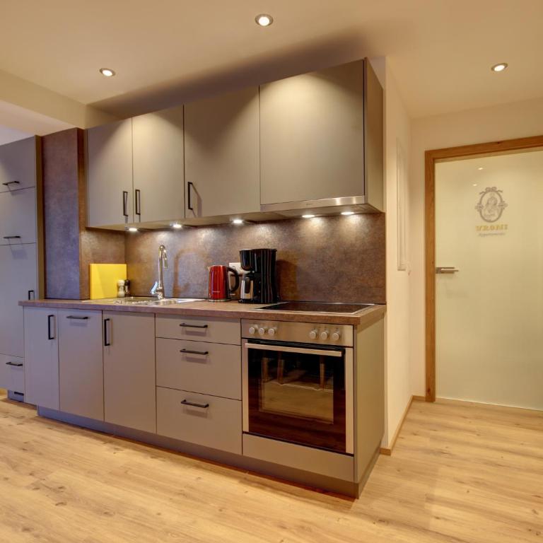 Gasthof-Appartements Vroni - Chiemgau Karte - Apartment mit 1 Schlafzimmer und Balkon - 3
