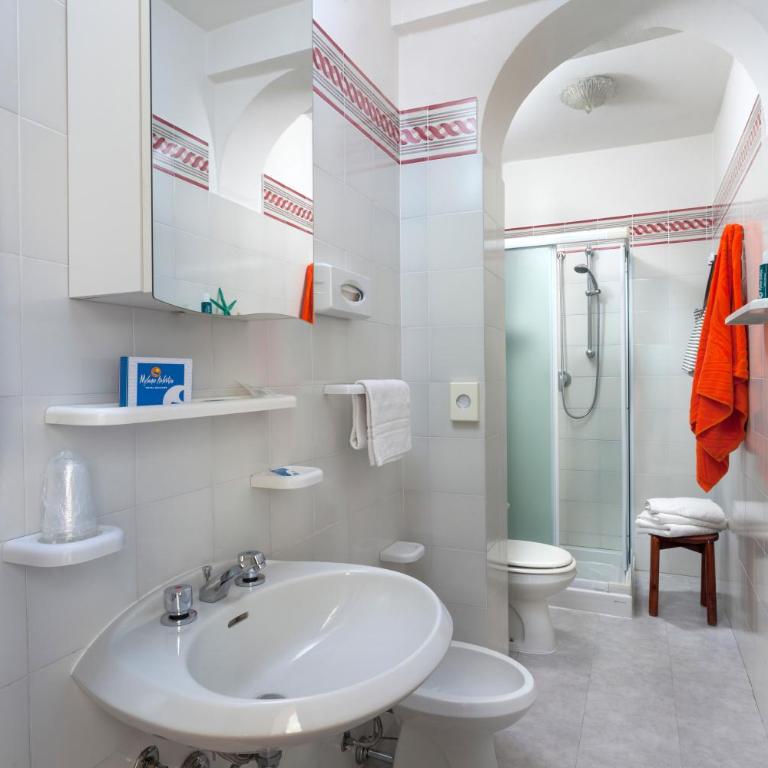 Hotel Milano Helvetia - in centro con piscina - Family Junior Suite - 4