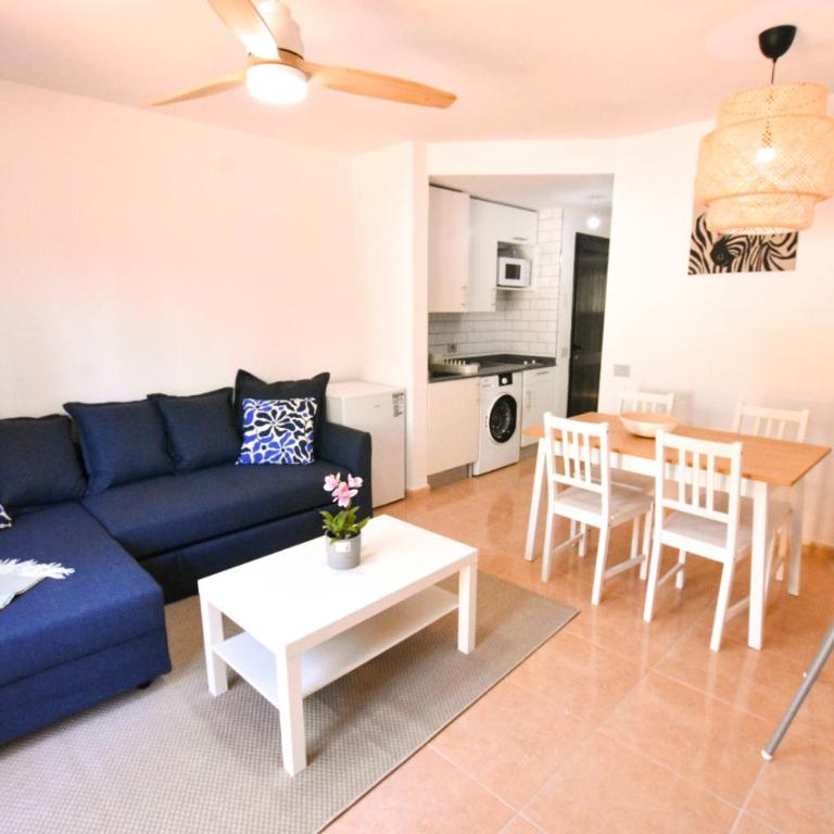 Book Jet - OASIS CORRALEJO Apartments Pool & WIFI - Apartamento de 1 dormitorio con terraza - 3