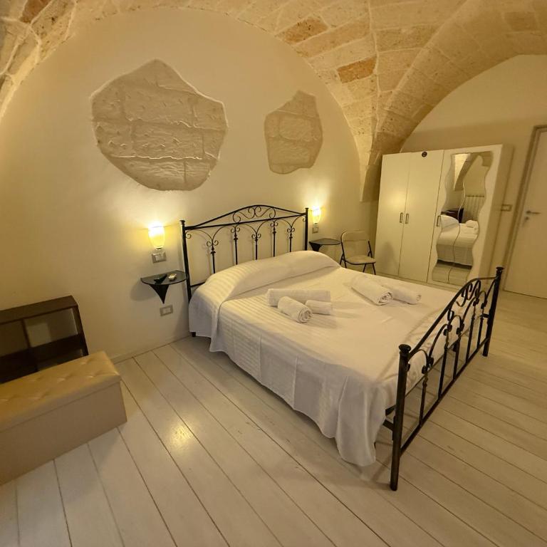 Dimora 69 - Deluxe Double Room - 20