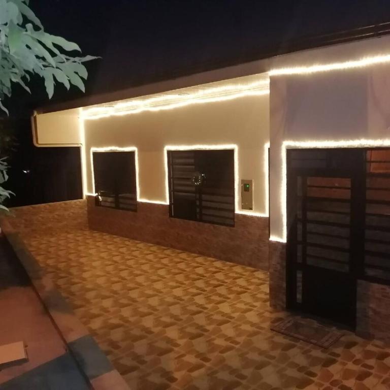 Casa privada para hasta veintitrés personas - Casa - 23