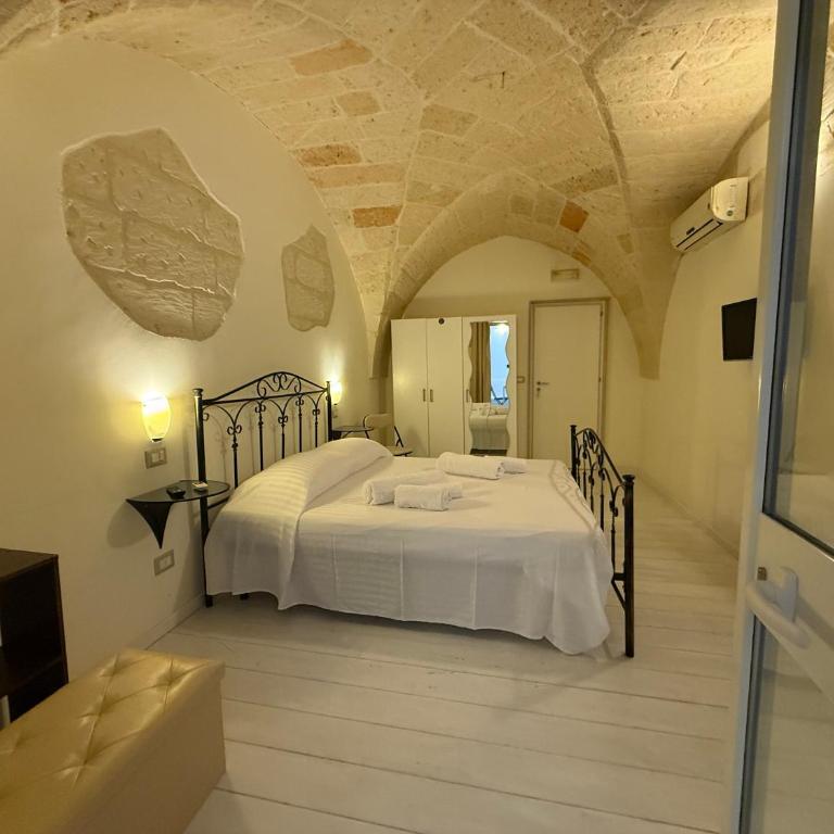Dimora 69 - Deluxe Double Room - 14