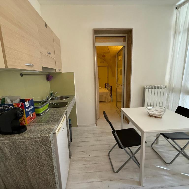 Dimora 69 - Deluxe Double Room - 1