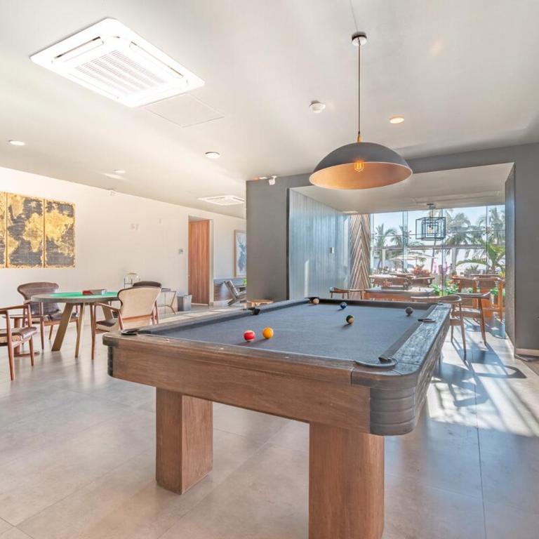 9th floor on Camino Al Mar Direct access to the beach - Two-Bedroom Apartment - 11