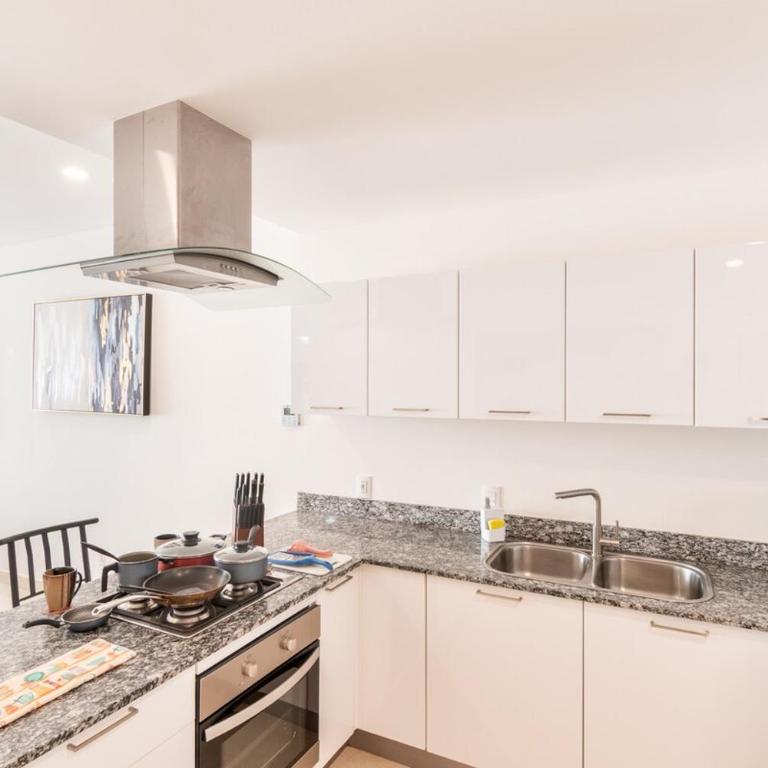 9th floor on Camino Al Mar Direct access to the beach - Two-Bedroom Apartment - 29
