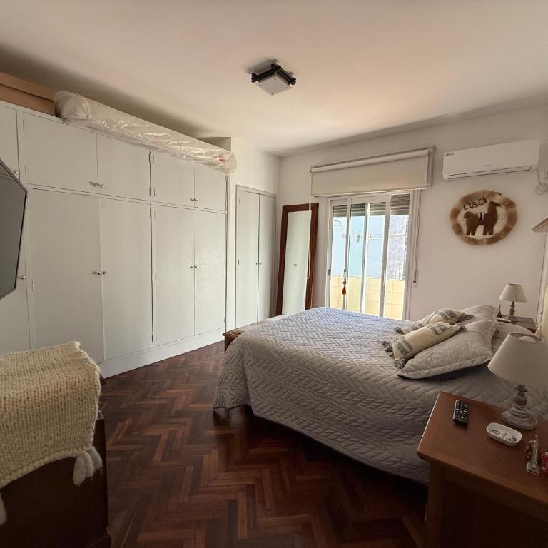 Spacious and Bright Apartment in Centro - Two-Bedroom Apartment - 11