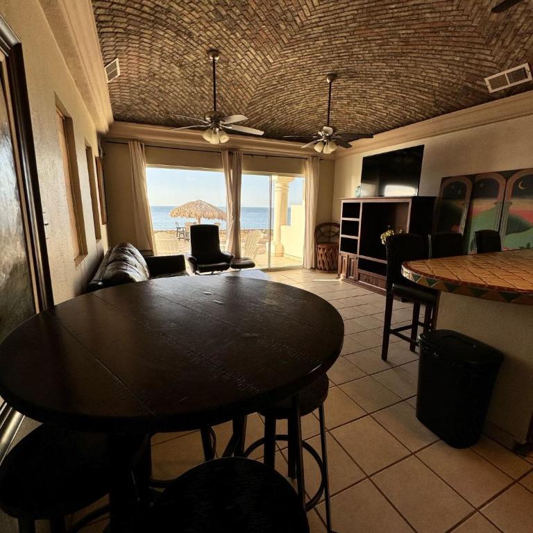 Palacio Del Mar - Oceanfront - Apartamento con vistas al mar - 19