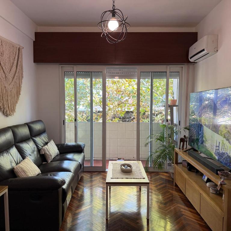 Spacious and Bright Apartment in Centro - Two-Bedroom Apartment - 1