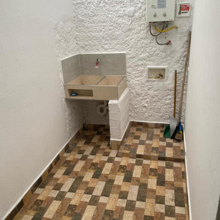 Hermoso y cómodo apartamento 4 habitaciones cerca al Viva Envigado - Apartamento - 10