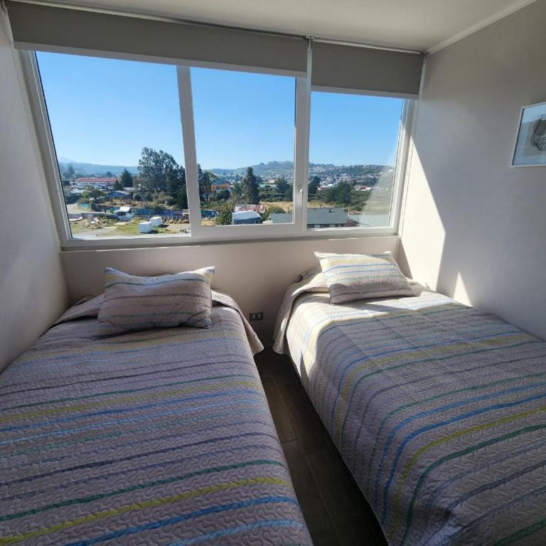 Departamento Centro Puerto Montt - Three-Bedroom Apartment - 2
