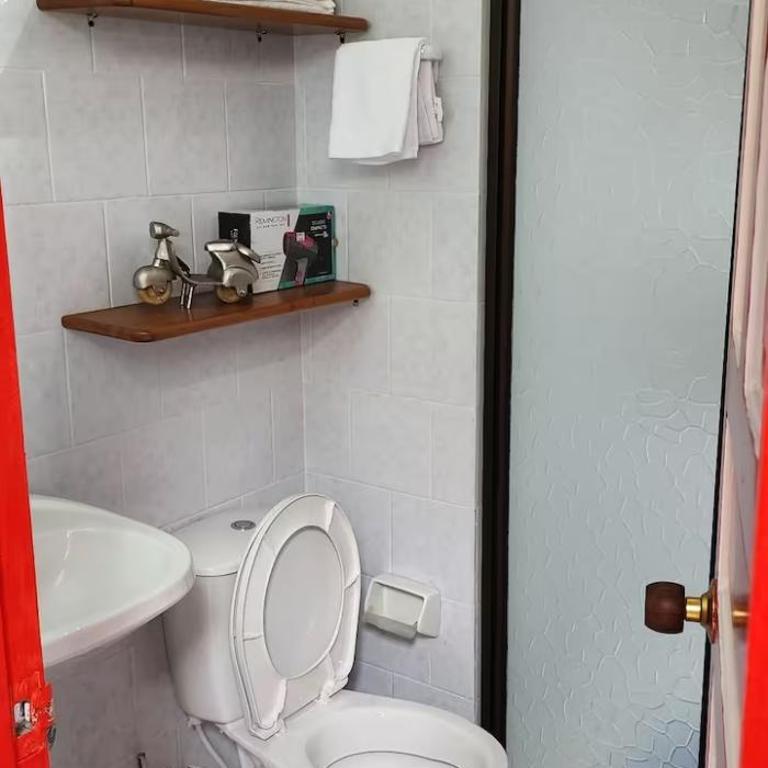 Refugio Sereno en Jericó 2 - Double Room with Private Bathroom - 3