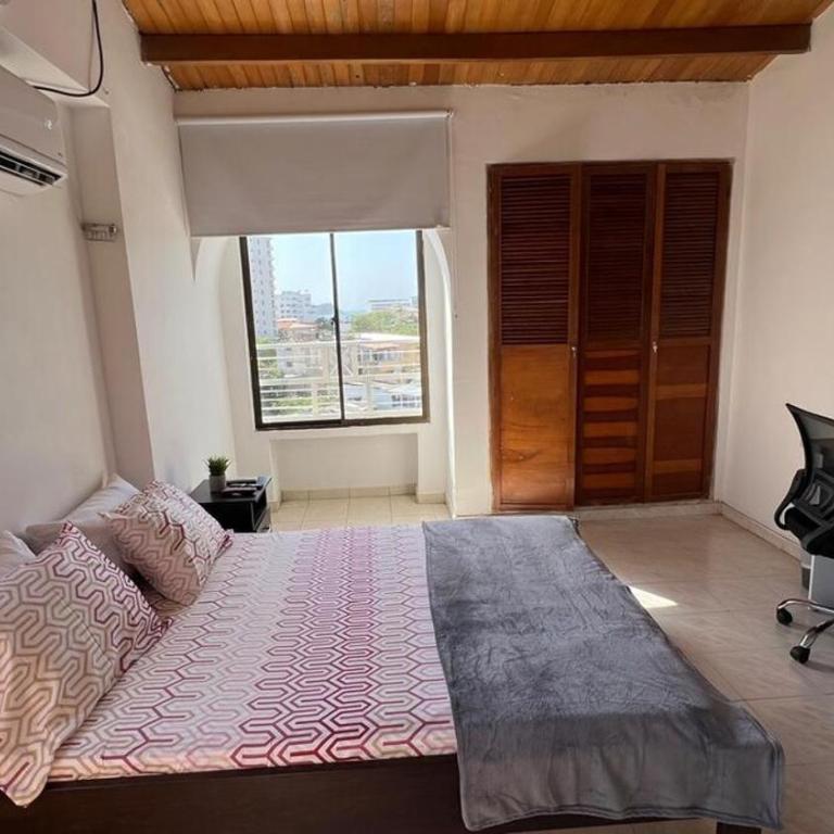 Apartamento Familiar en Rodadero - Apartamento de 3 dormitorios - 12