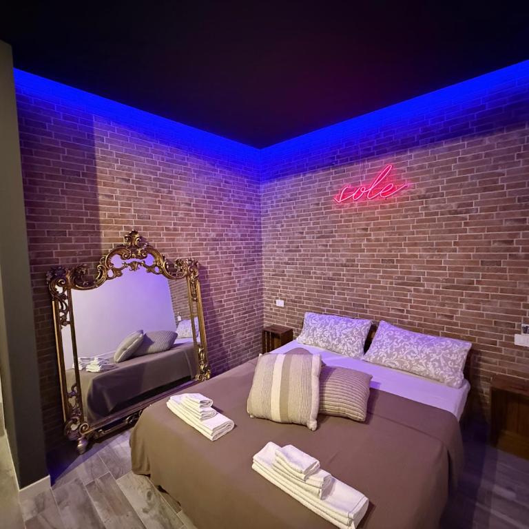 Sole&Luna Boutique Rooms - Bari city center - Camera Deluxe - 2