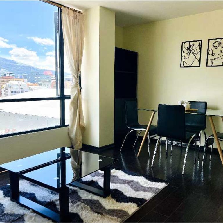 Suite en Av 6 de Diciembre - Apartamento de 1 dormitorio - 2
