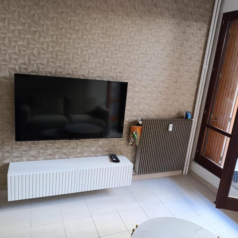 Studio Cosy rue Thiers avec Terrasse - Apartamento de 1 dormitorio - 6
