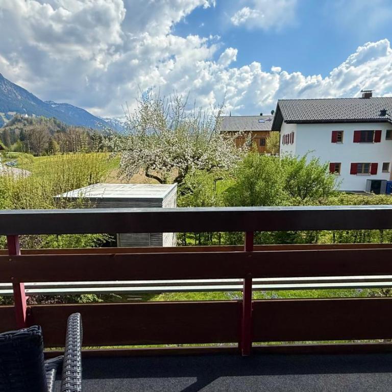 Haus Anna - Apartment mit 1 Schlafzimmer, Balkon und Bergblick - 3
