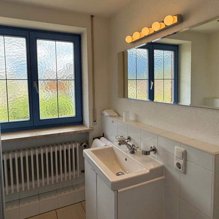 Haus Anna - Apartment mit 1 Schlafzimmer, Balkon und Bergblick - 4