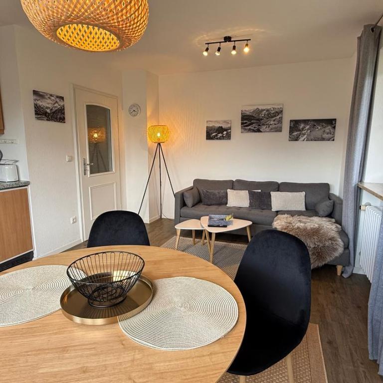 Haus Anna - Apartment mit 1 Schlafzimmer, Balkon und Bergblick - 9