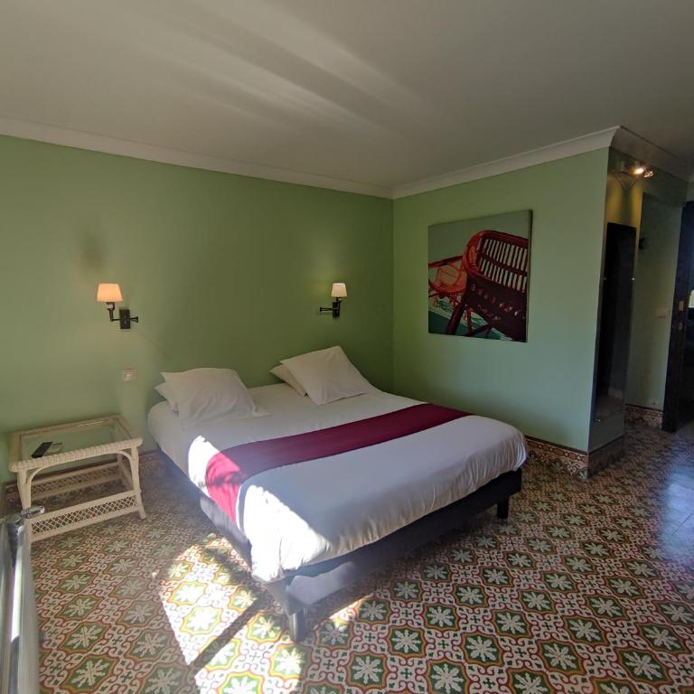 Chambre Emeraude, Riad 9 Couple only au village naturiste - Chambre Double - 1