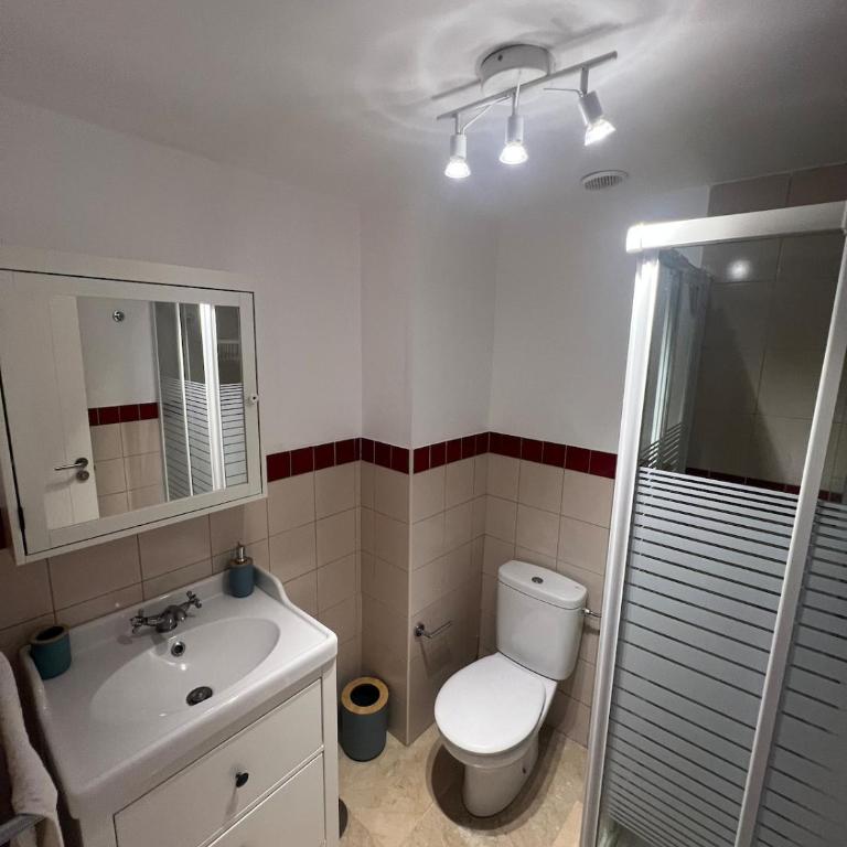 La Casa de Gala - Two-Bedroom Apartment with Terrace - 21