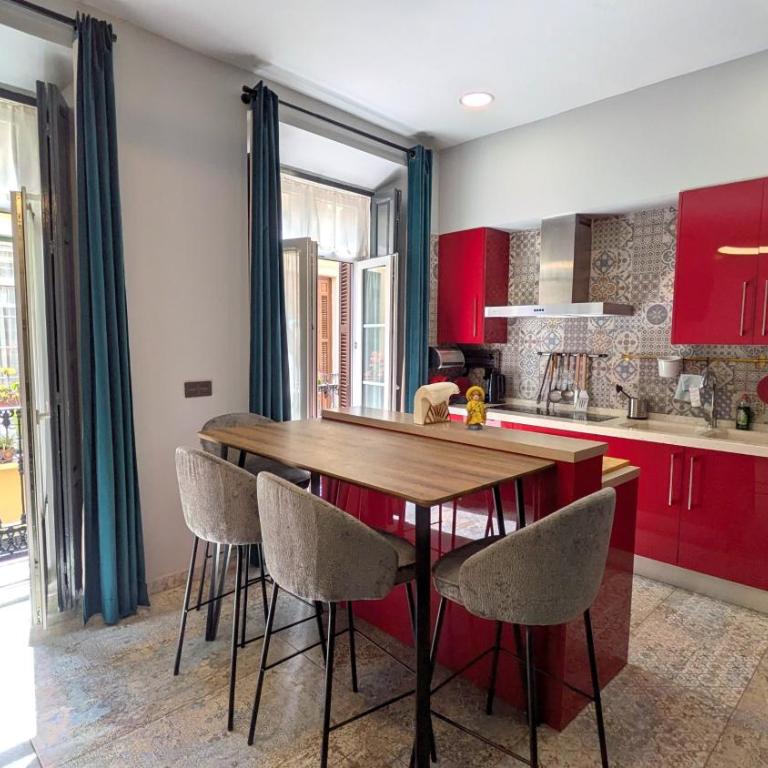 Alma de Málaga 2BR Stay with Art History & Comfort in the Heart of the City - Apartamento de 2 dormitorios - 13