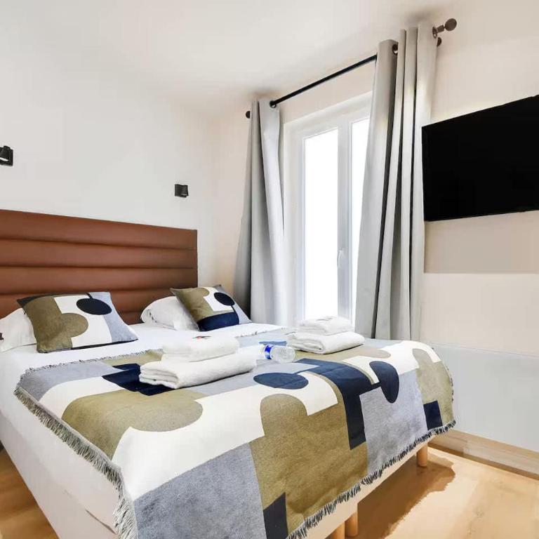 Les Halles - Grands Boulevards Renovated 3BR - 8P - Apartment - 1