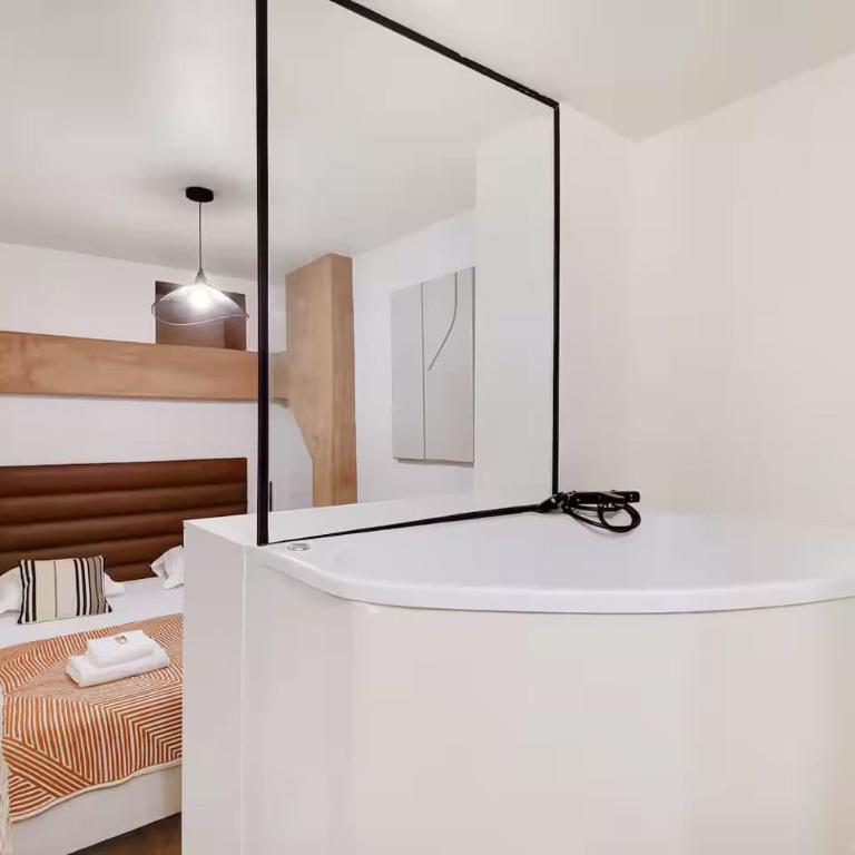 Les Halles - Grands Boulevards Renovated 3BR - 8P - Apartment - 20