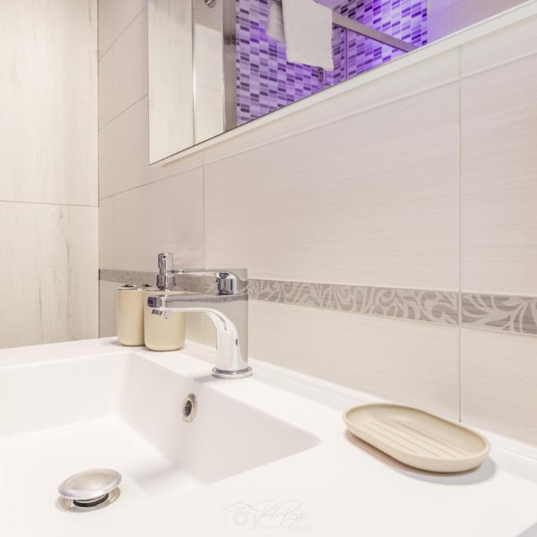 Modern 2 Bedroom Apt Cinecitta - Appartamento Standard con 2 Camere da Letto - 14